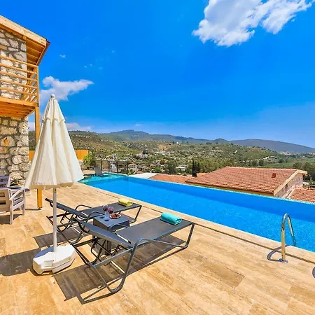 Summer Breeze, 4 Bedroom Sea View Luxury With Indoor And Ourdoor Pool 빌라