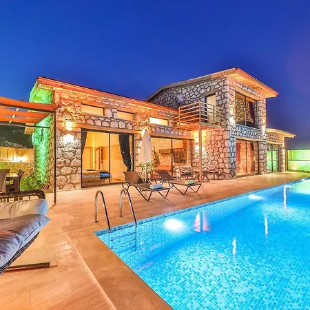 Summer Breeze, 4 Bedroom Sea View Luxury With Indoor And Ourdoor Pool 빌라 *