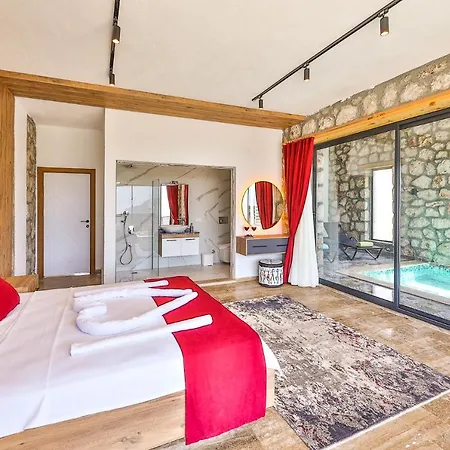 Summer Breeze, 4 Bedroom Sea View Luxury With Indoor And Ourdoor Pool Gelemiş