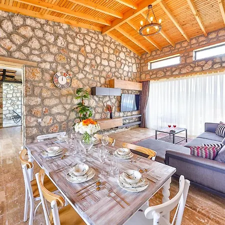 Summer Breeze, 4 Bedroom Sea View Luxury With Indoor And Ourdoor Pool * Gelemiş